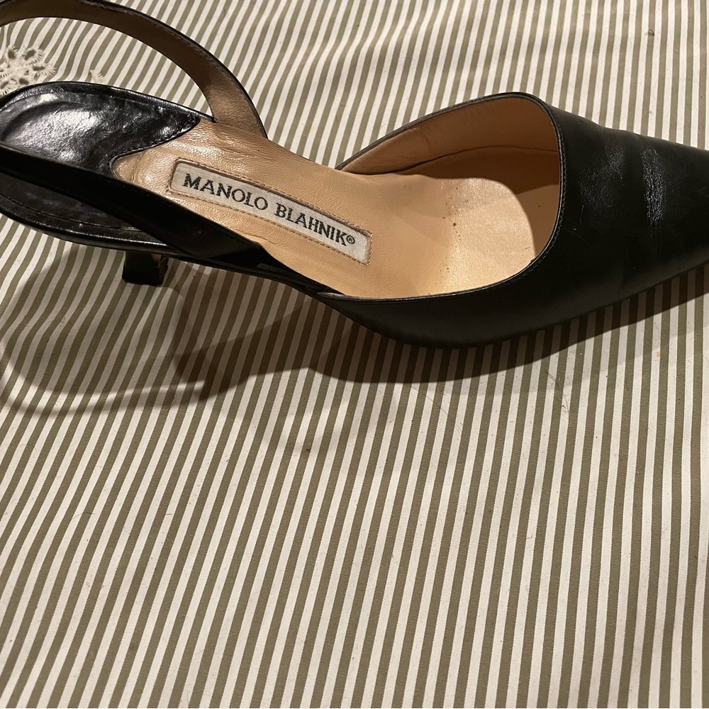 Manolo Blahnik black shoes used